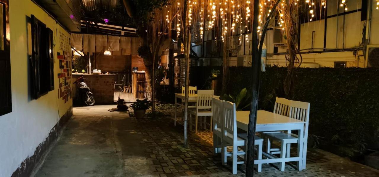 Khonesavane Hostel Luang Prabang Exterior photo