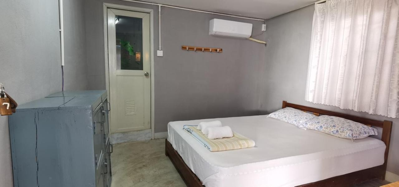 Khonesavane Hostel Luang Prabang Exterior photo